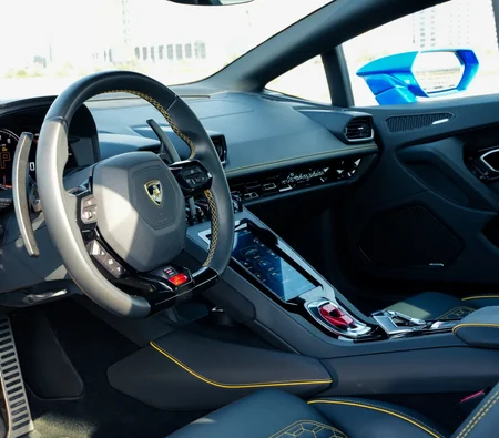 Lamborghini Huracan Evo Coupe photo 2