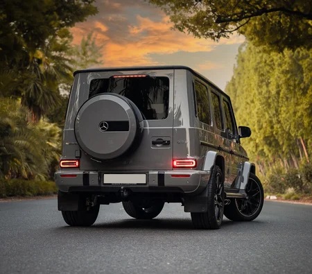 Mercedes Benz G63 photo 2