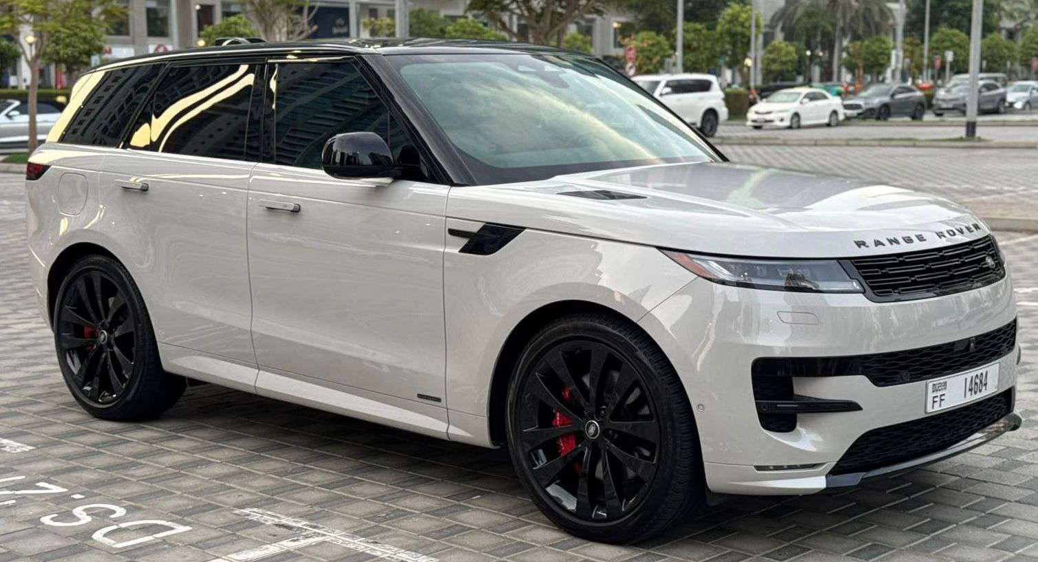 Range Rover Sport Autobiography 2025 photo 6