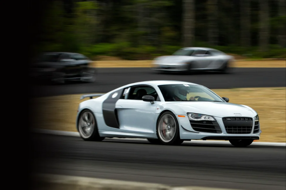 Premium car rental in Dubai